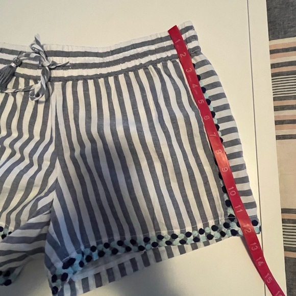 VINEYARD VINES | Med | EMBROIDERED DOTS! - Picture 10 of 13